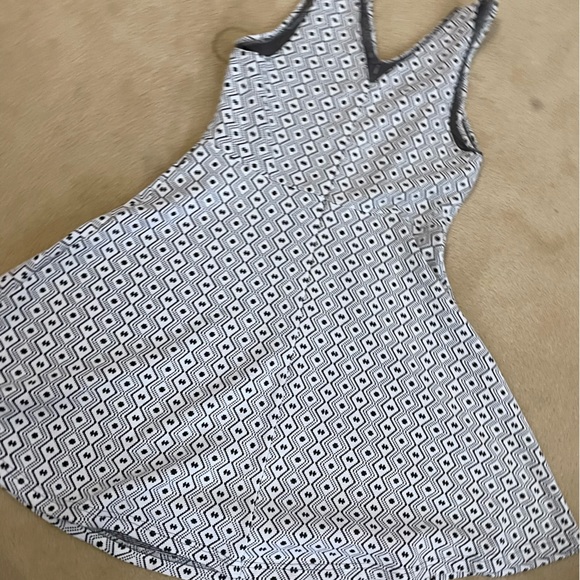 EUC Pixley Stitch-fix textured blue and white dress - size large - Picture 5 of 5